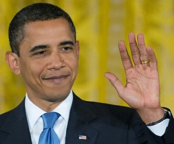 Tổng thống Obama với đường chỉ tay chữ M